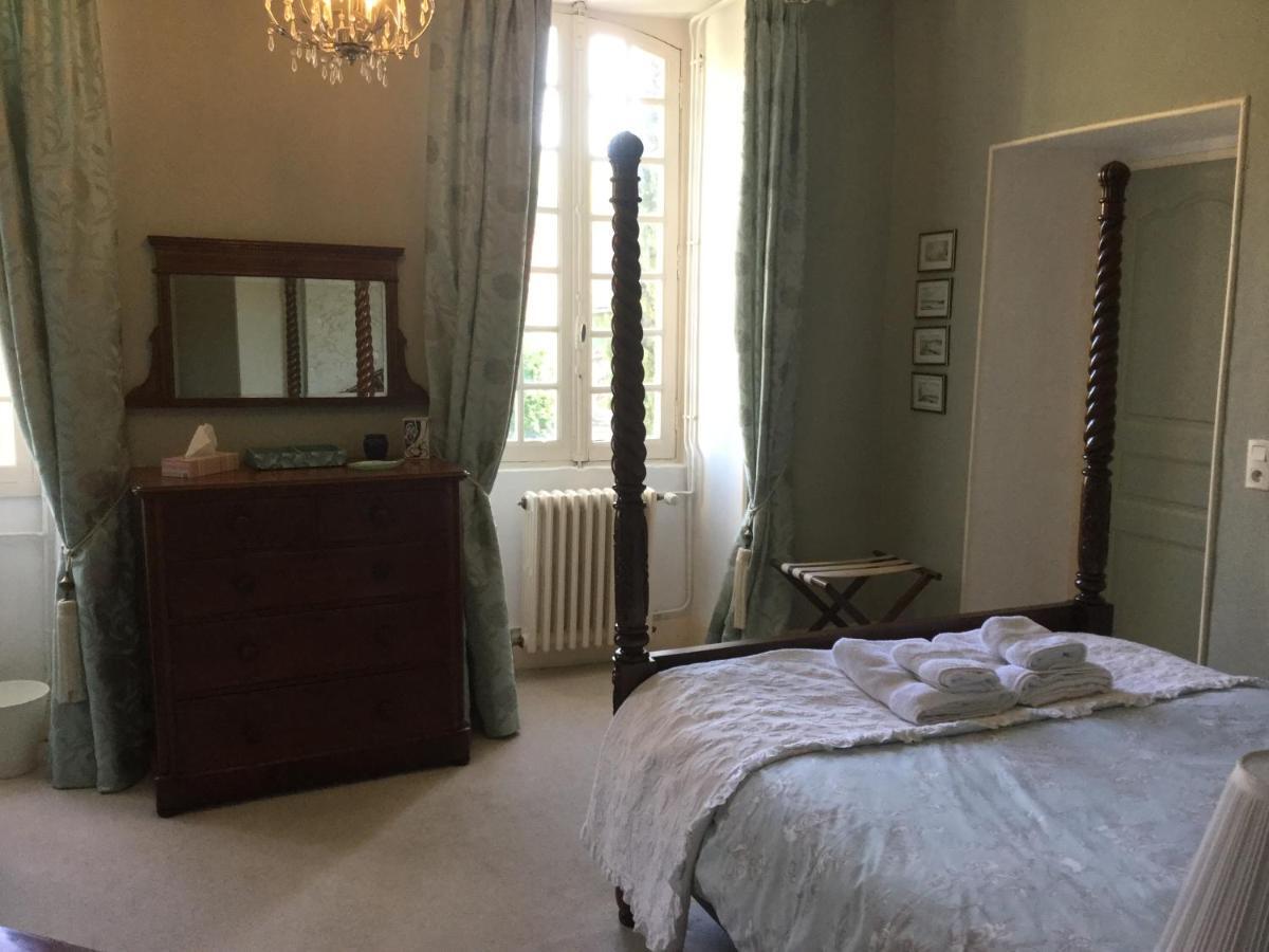 Maison Delmas Bed and Breakfast Puy-lʼÉvêque Esterno foto